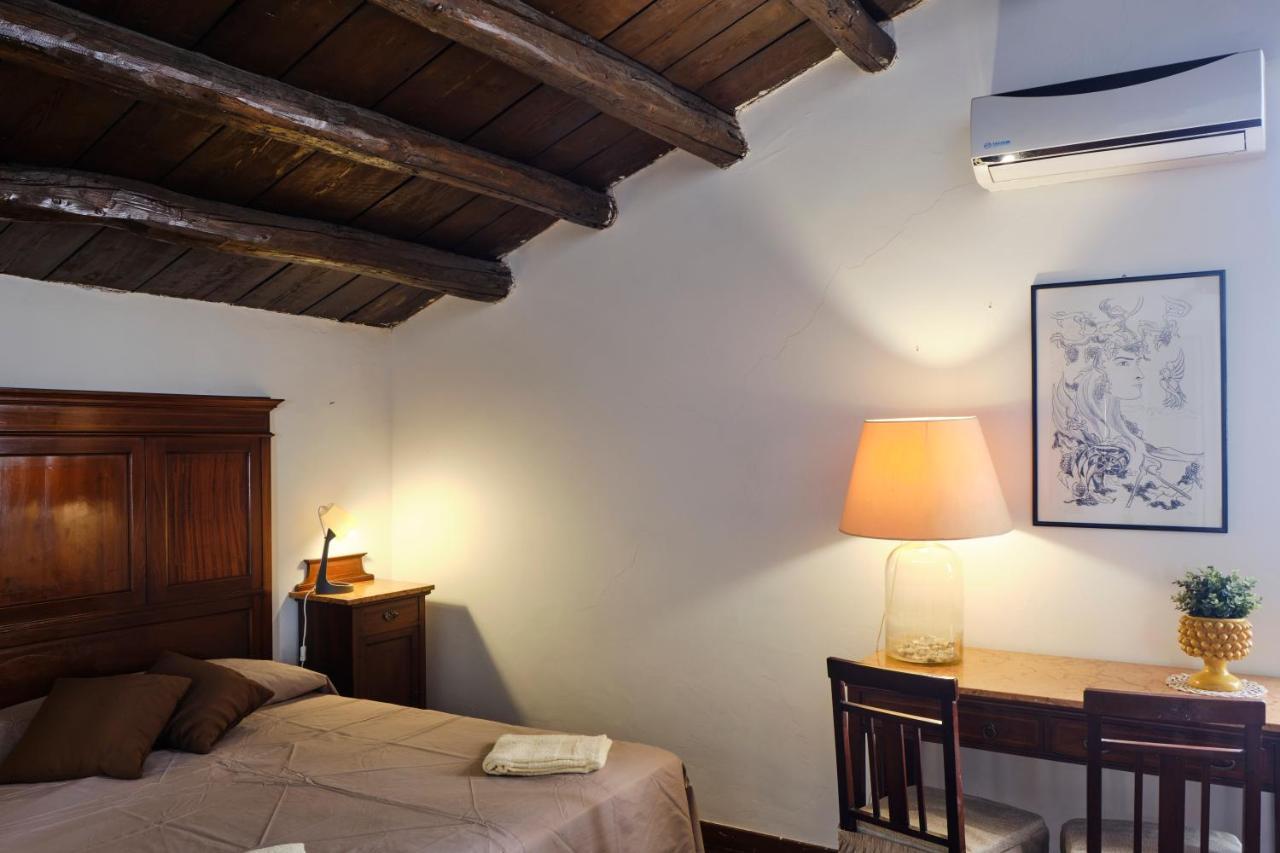 Ferienwohnung Attico Con Terrazza Sul Porto Palermo Exterior foto
