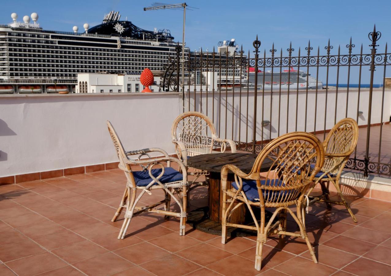 Ferienwohnung Attico Con Terrazza Sul Porto Palermo Exterior foto